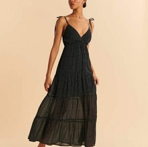 NWOT Love struck maxi dress